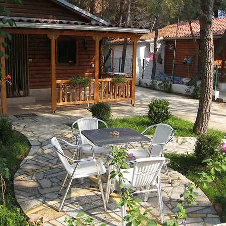 Holiday home Shtepia E Pishes Velipoje