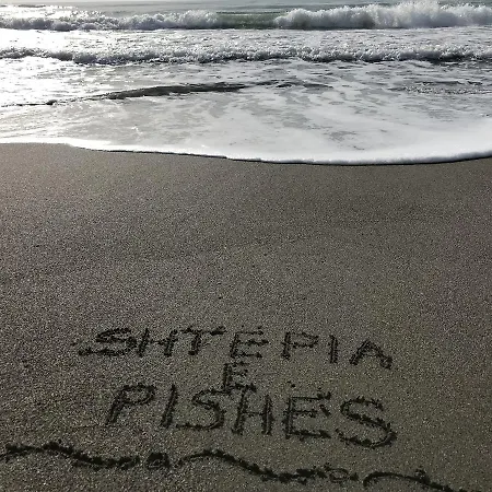 Shtepia E Pishes *