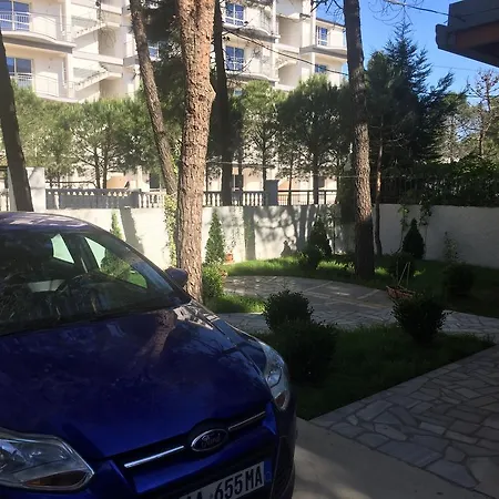 Shtepia E Pishes Velipojë